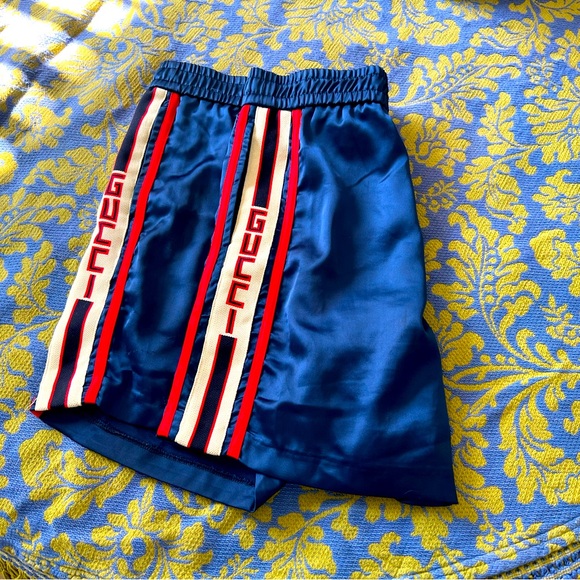 Blue Gucci shorts. Men’s L - Picture 3 of 4